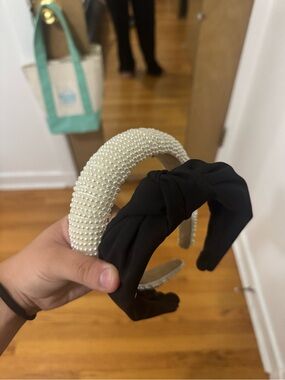 Pearl & Black Headband